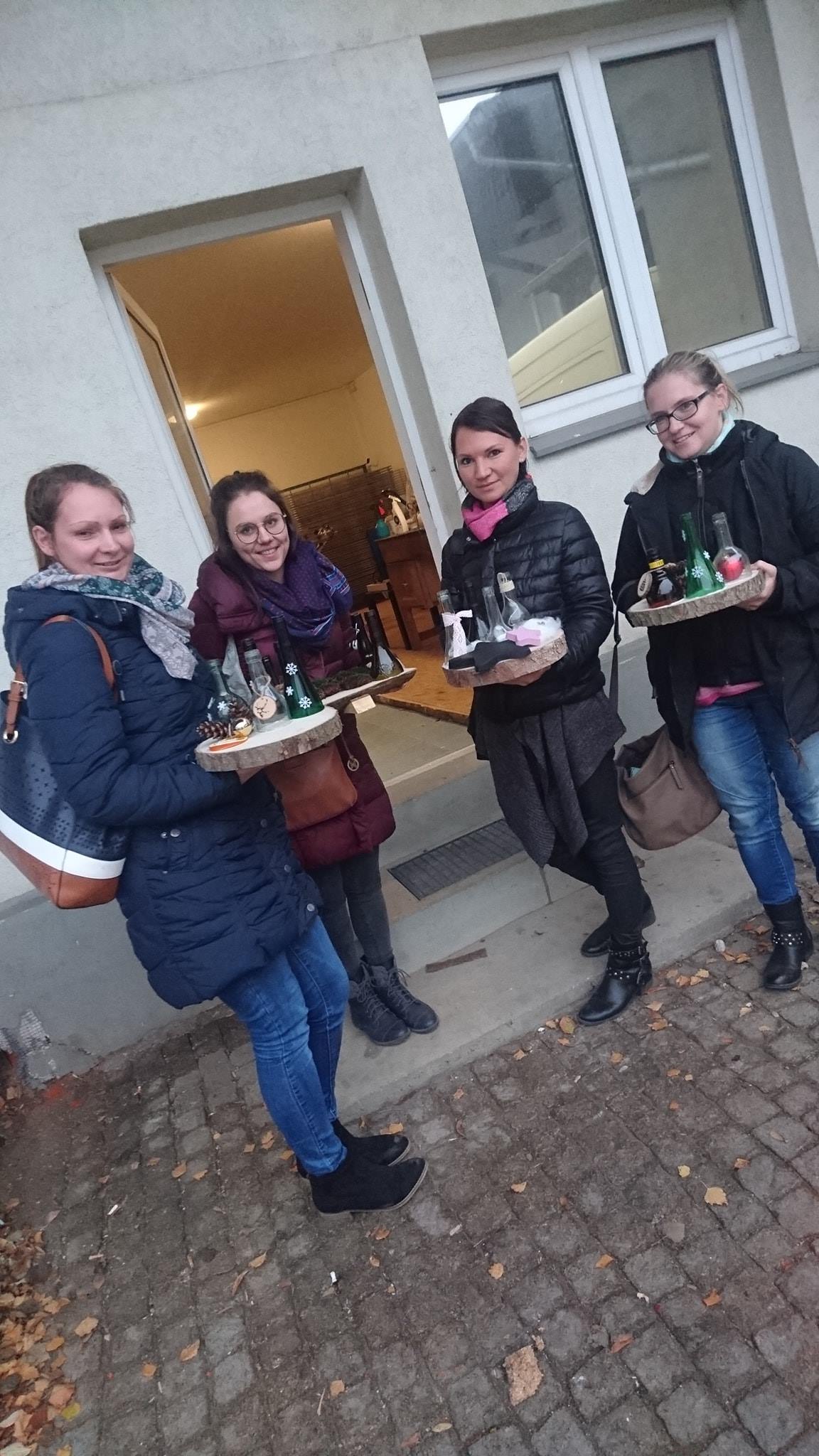 Adventskranz mal ganz anders - Upcyclingkurs in Chemnitz – Bild 6