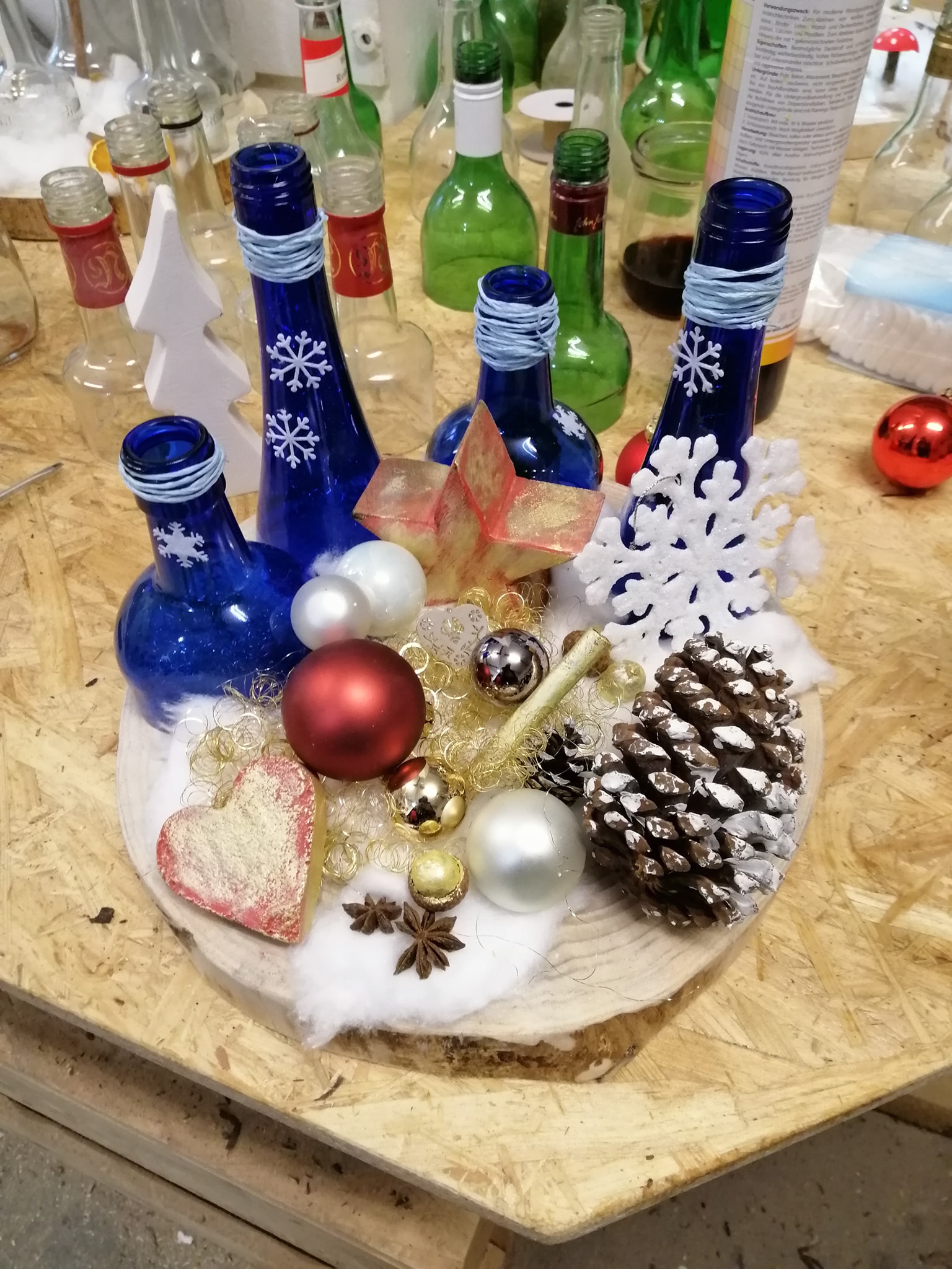 Adventskranz mal ganz anders - Upcyclingkurs in Chemnitz – Bild 3
